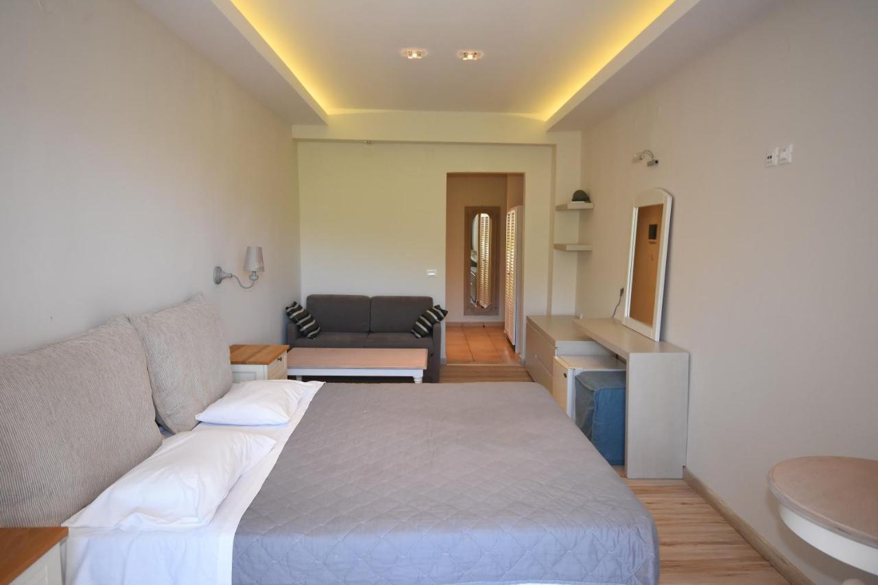ליאפאדס Callisto Beach Hotel מראה חיצוני תמונה