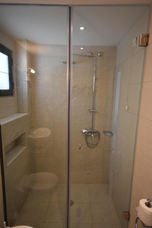 ליאפאדס Callisto Beach Hotel מראה חיצוני תמונה